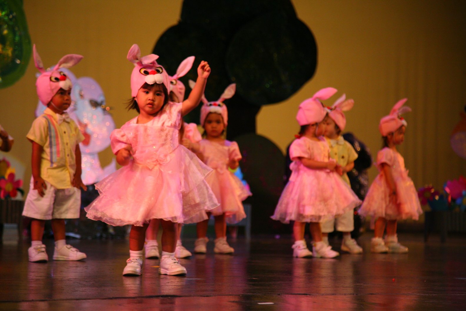 Varee_Annual_Performance 2013_Kindergarten_C1_072